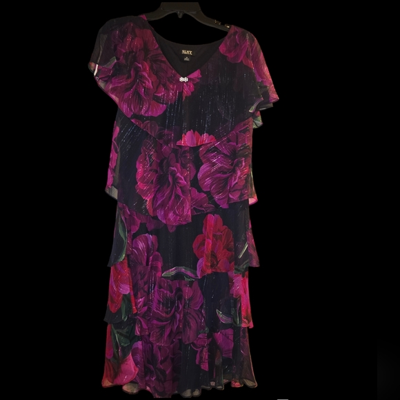 SLNY Floral Tiered Dress NWT - Picture 2 of 5